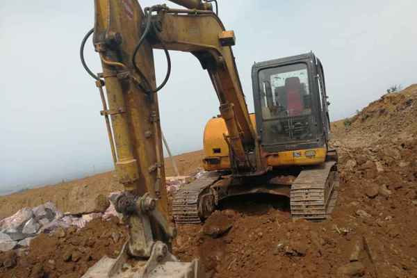 河南出售转让二手10000小时2008年福田雷沃FR85挖掘机