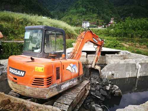贵州出售转让二手6189小时2013年斗山DH55挖掘机