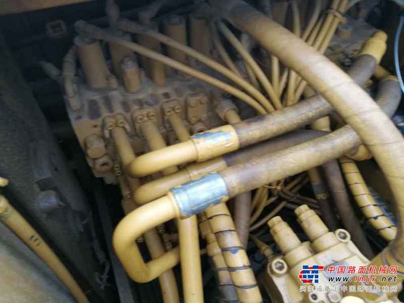 河南出售转让二手8500小时2011年卡特彼勒320DGC挖掘机