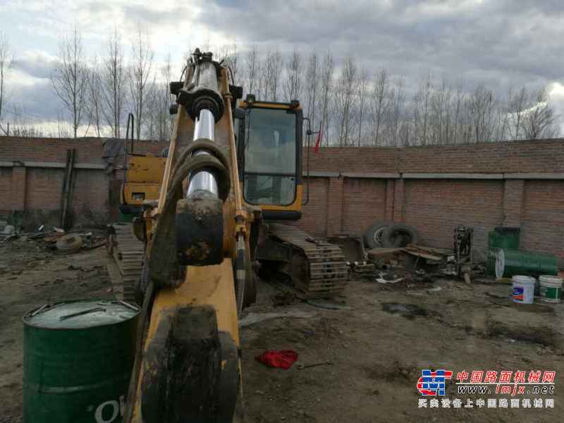 黑龙江出售转让二手10000小时2011年三一重工SY215C挖掘机