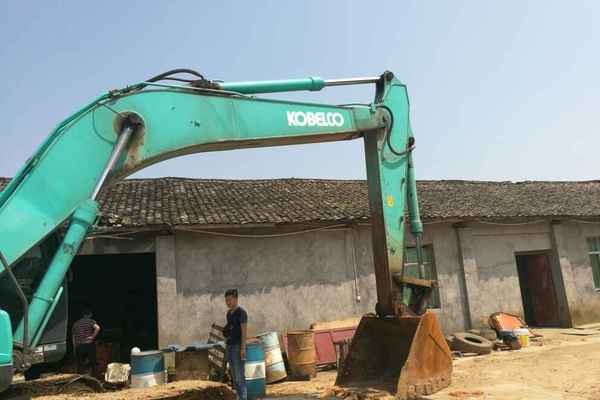江西出售转让二手11000小时2011年神钢SK330挖掘机