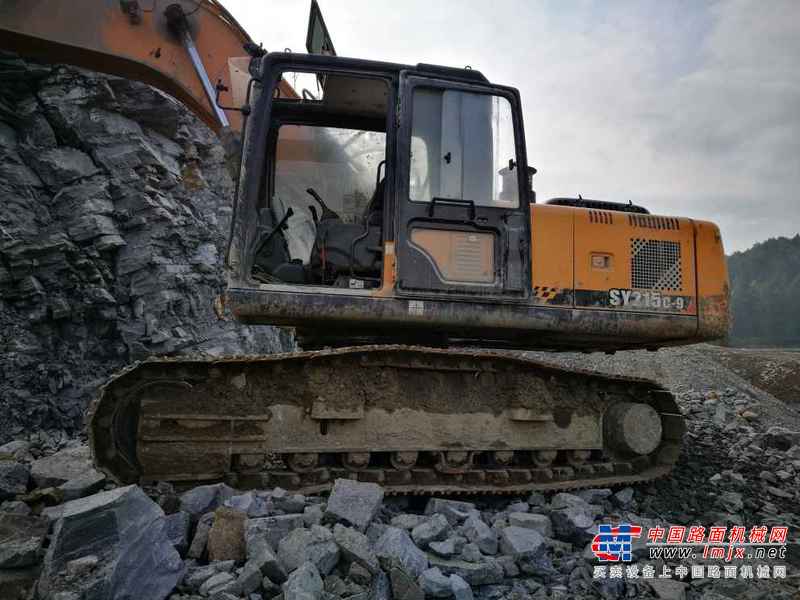 贵州出售转让二手5689小时2014年三一重工SY215C挖掘机