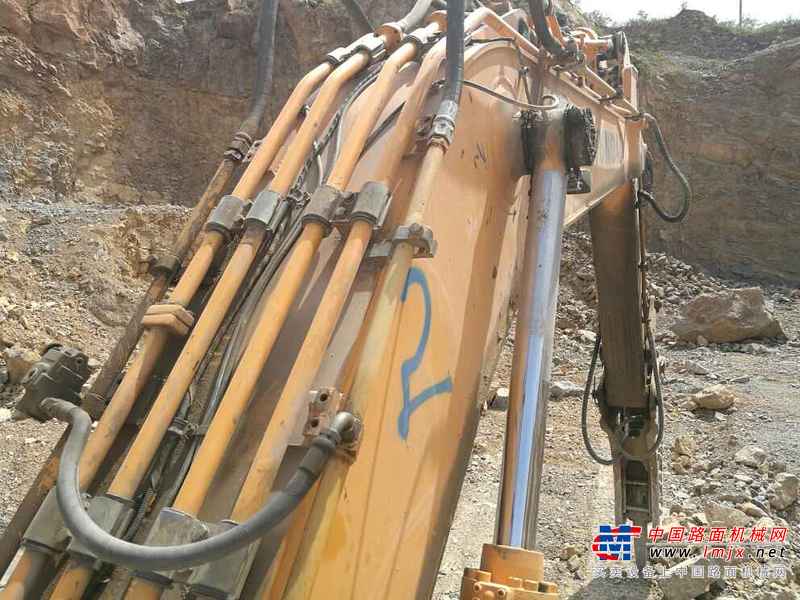 河南出售转让二手6500小时2012年现代R385LC挖掘机