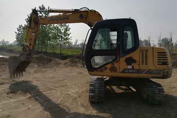 安徽出售转让二手14000小时2008年柳工907C挖掘机