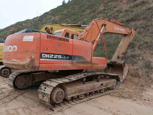 陕西出售转让二手12000小时2006年斗山DH225挖掘机