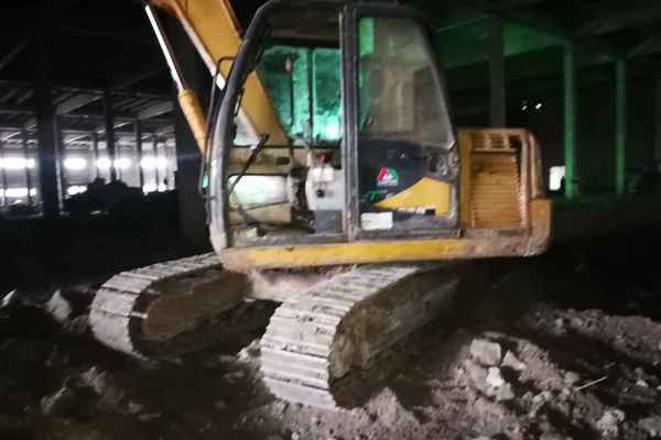 江苏出售转让二手18000小时2009年卡特重工CT85挖掘机
