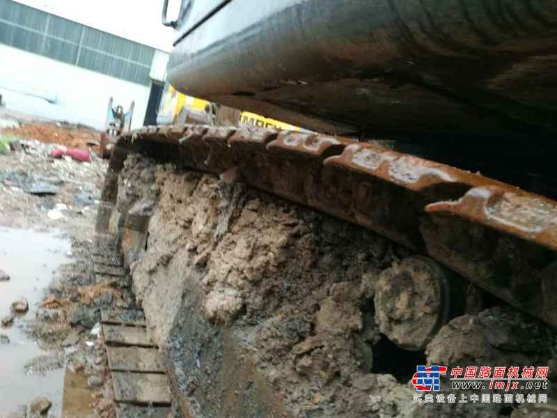 江西出售转让二手12000小时2010年现代R215挖掘机