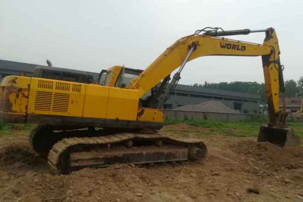 安徽出售转让二手7588小时2013年沃得重工W2330LC挖掘机
