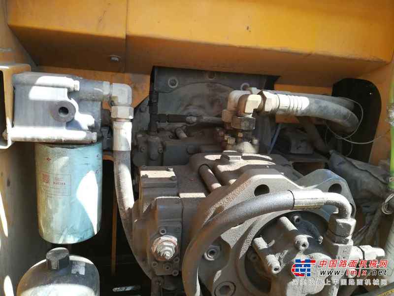黑龙江出售转让二手4400小时2008年徐工XE260C挖掘机