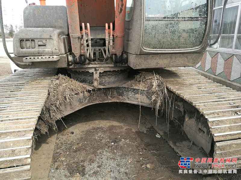 黑龙江出售转让二手6400小时2011年日立ZX210LC挖掘机