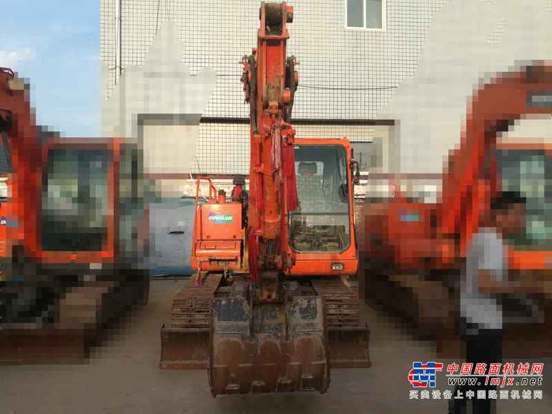 陕西出售转让二手3000小时2013年斗山DH80GOLD挖掘机