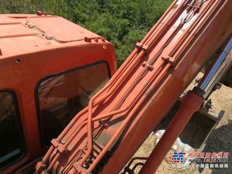 河南出售转让二手7000小时2010年斗山DH225挖掘机