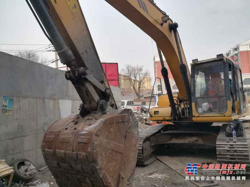 黑龙江出售转让二手7000小时2012年三一重工SY235C挖掘机