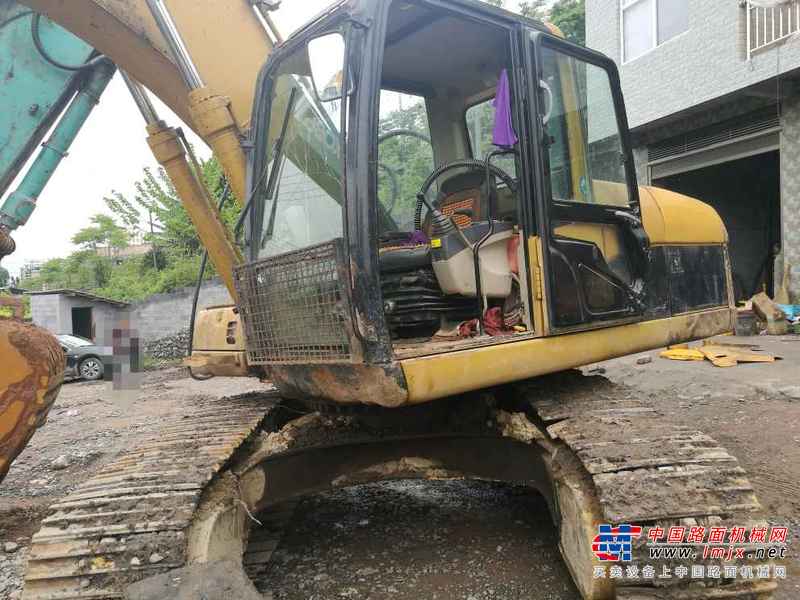 湖北出售转让二手15941小时2004年卡特彼勒320C挖掘机
