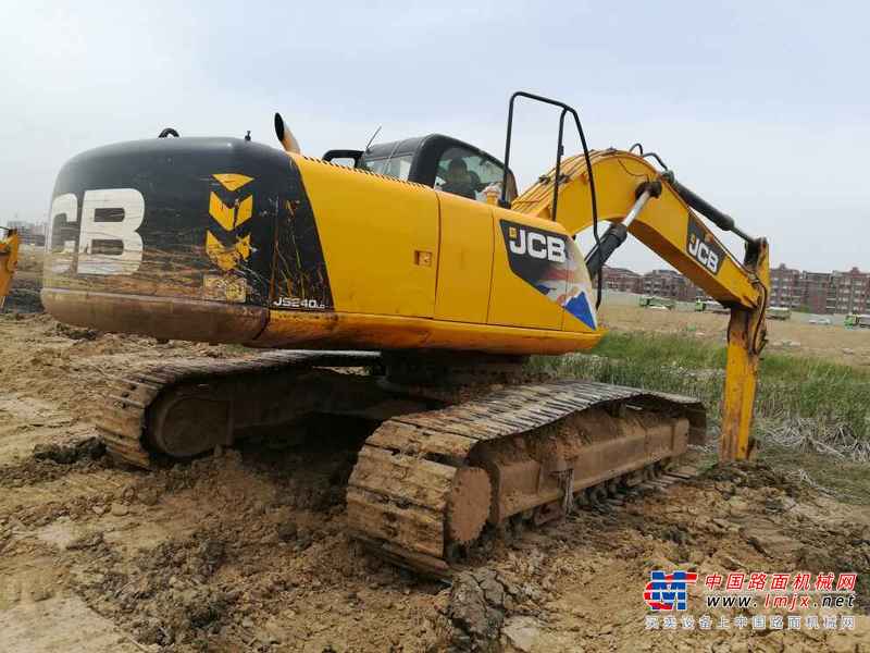 河南出售转让二手7300小时2012年JCBJS240LC挖掘机