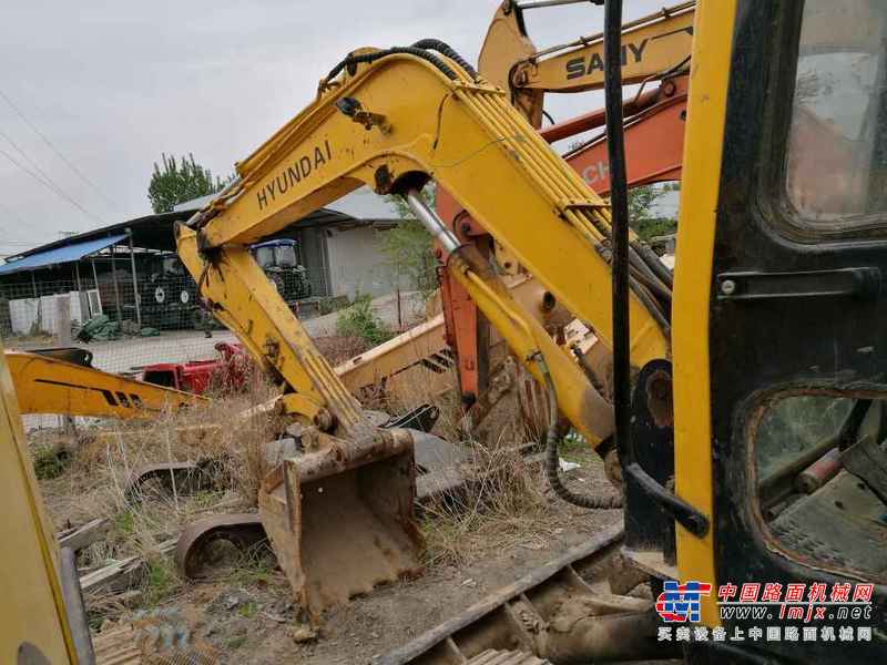 山东出售转让二手12543小时2004年现代R60挖掘机