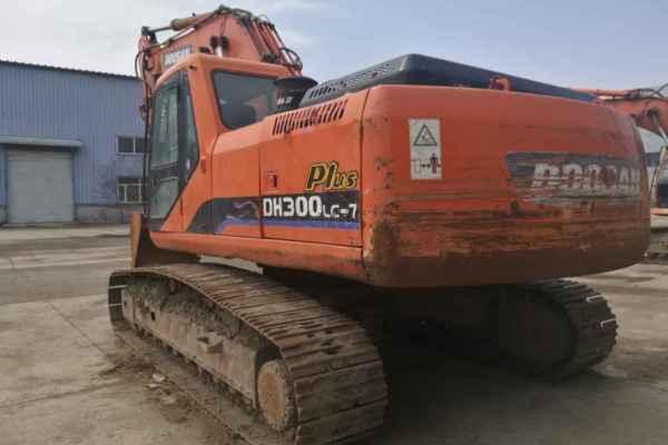 吉林出售转让二手7000小时2010年斗山DH258LC挖掘机