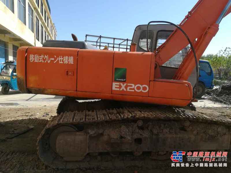 安徽出售转让二手15000小时2003年日立EX200挖掘机