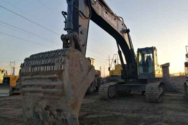 内蒙古出售转让二手6800小时2012年沃尔沃EC360BLC挖掘机