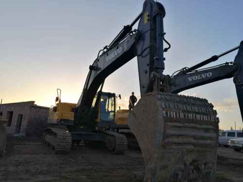 内蒙古出售转让二手4066小时2014年沃尔沃EC380DL挖掘机