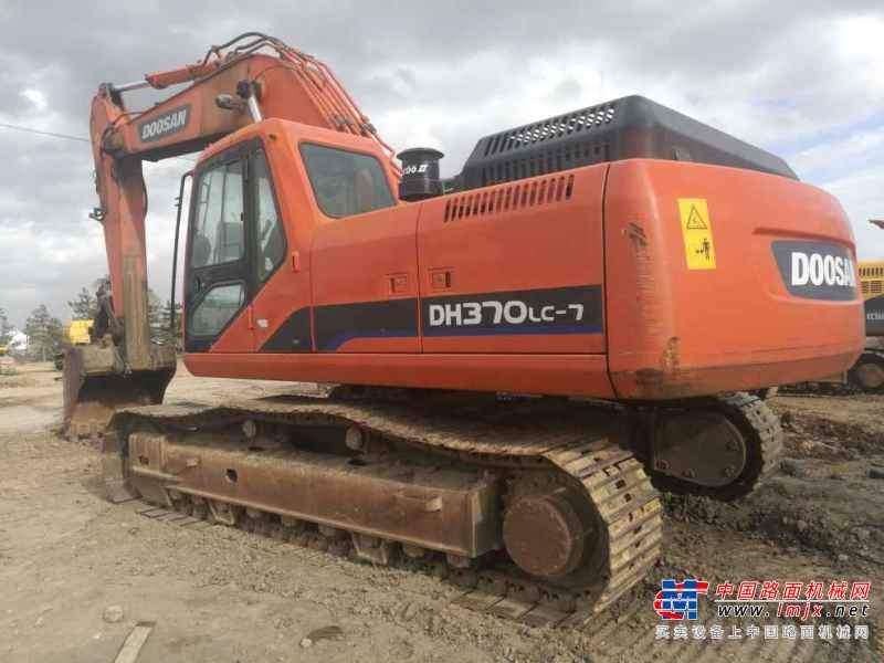 内蒙古出售转让二手5000小时2011年斗山DH300挖掘机