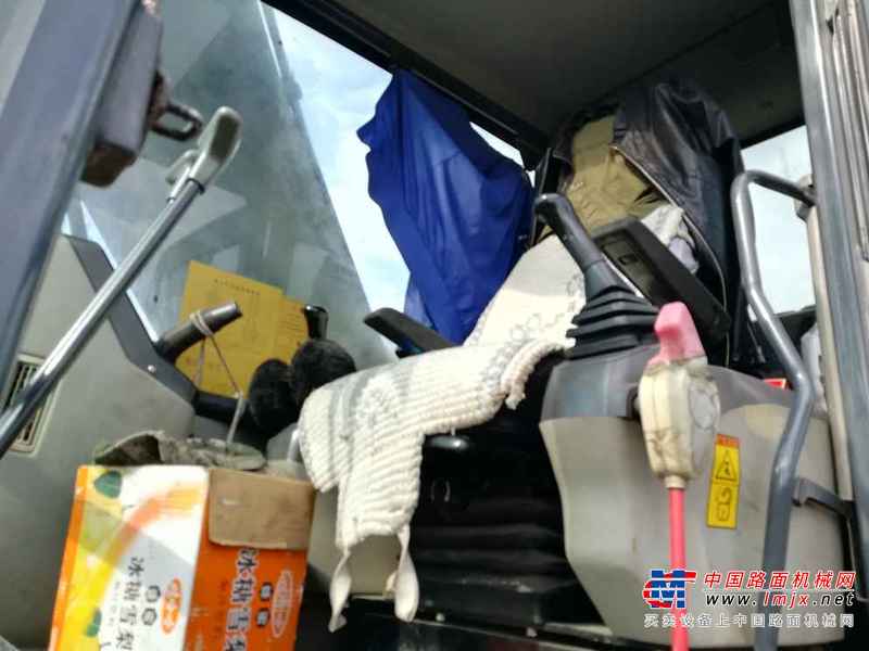 黑龙江出售转让二手7000小时2012年恒天德尔DER323挖掘机