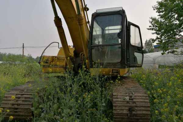 湖北出售转让二手10000小时2005年现代R210LC挖掘机
