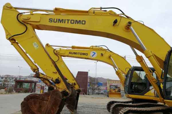 内蒙古出售转让二手4500小时2011年住友SH360HD挖掘机