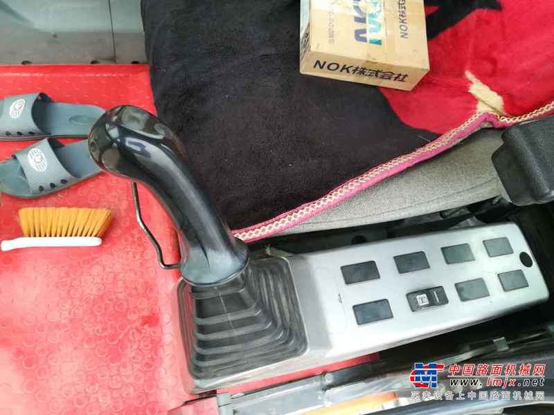 黑龙江出售转让二手7000小时2010年斗山DX300LC挖掘机
