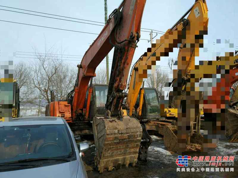 吉林出售转让二手19886小时2004年日立EX225USR挖掘机