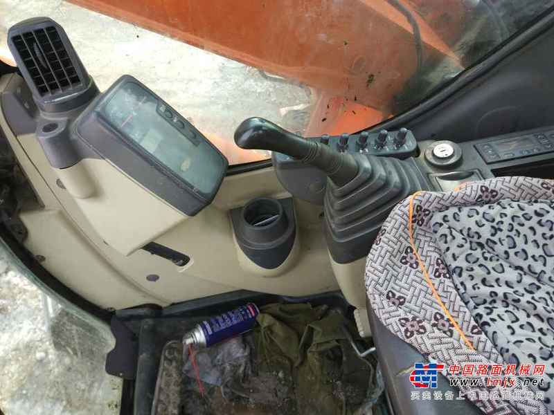 吉林出售转让二手7000小时2011年日立ZX70挖掘机