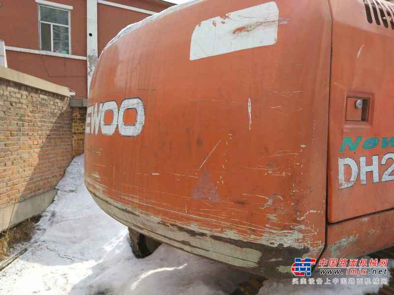吉林出售转让二手18561小时2004年大宇DH220LC挖掘机