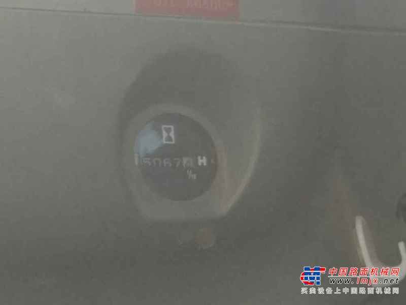 吉林出售转让二手15061小时2004年日立EX220挖掘机