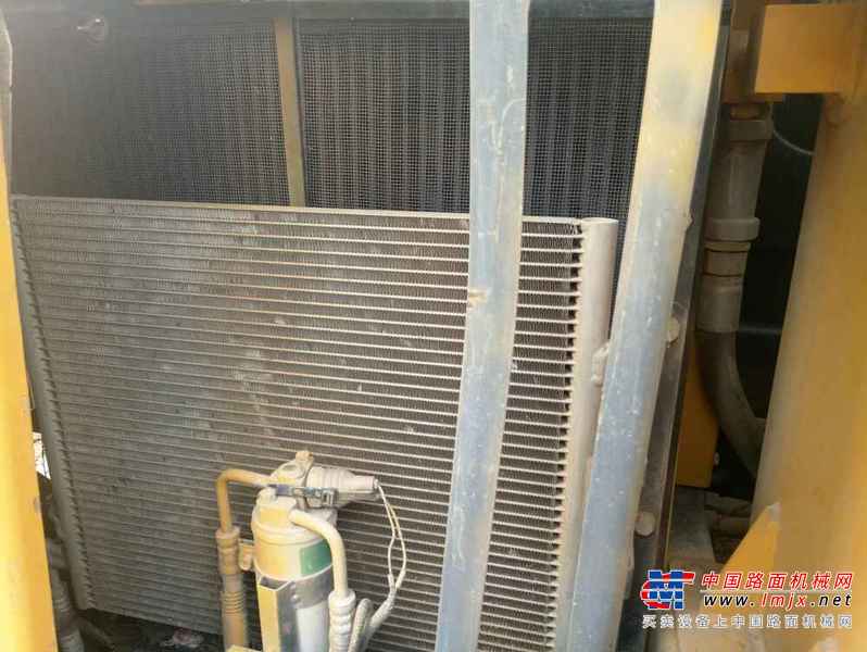 陕西出售转让二手2200小时2014年柳工906D挖掘机