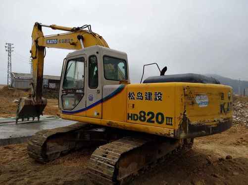 广东出售转让二手8700小时2006年加藤HD820II挖掘机