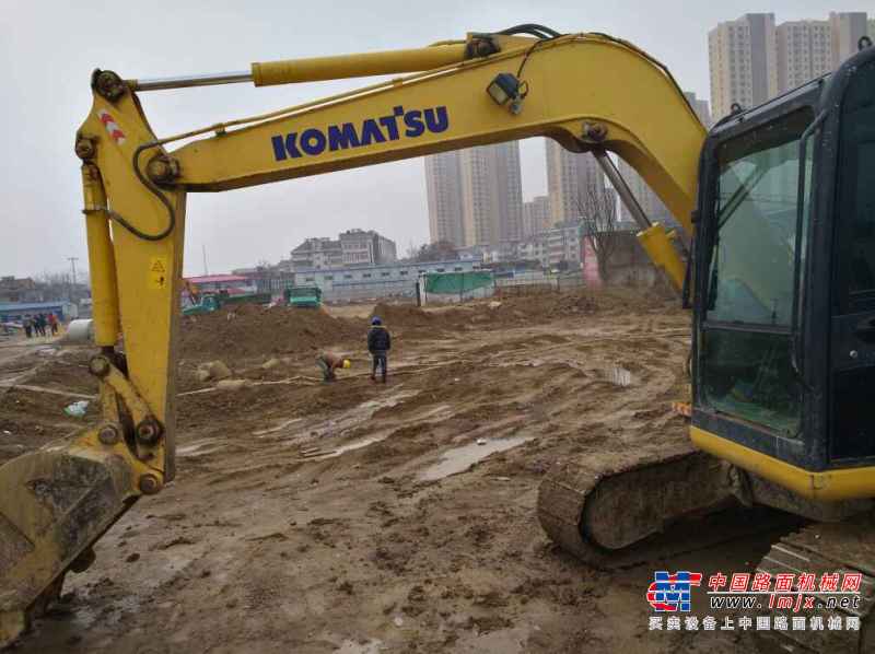 安徽出售转让二手2710小时2013年小松PC60挖掘机