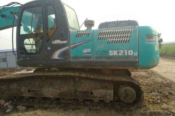 安徽出售转让二手5400小时2013年神钢SK210LC挖掘机