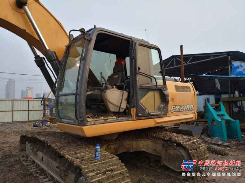 安徽出售转让二手4900小时2012年凯斯CX210B挖掘机