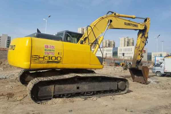 宁夏出售转让二手10000小时2009年住友SH240挖掘机