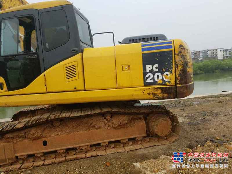 江西出售转让二手9800小时2007年小松PC200挖掘机