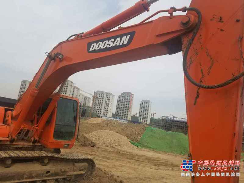 宁夏出售转让二手9500小时2010年斗山DH300挖掘机