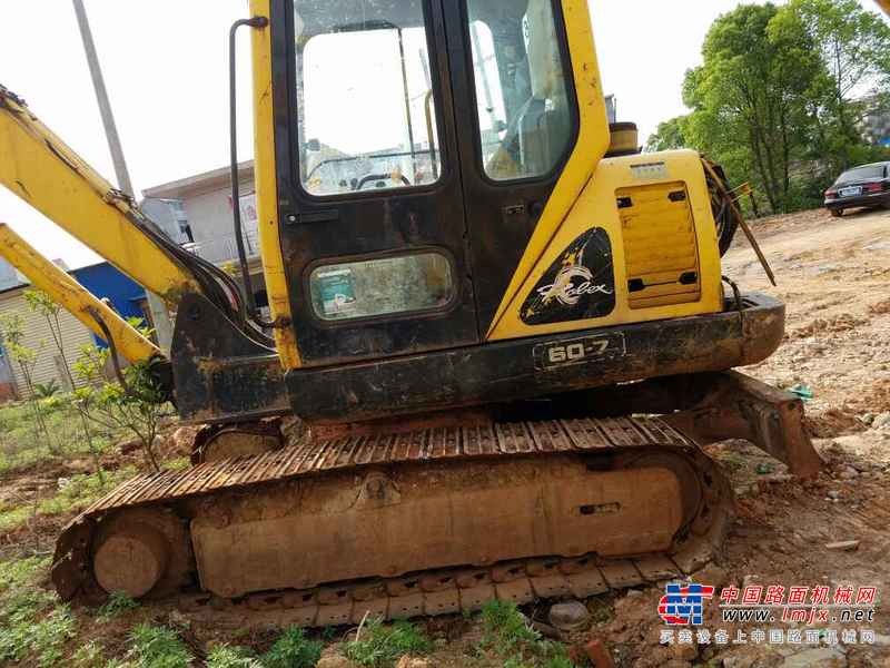 江西出售转让二手13000小时2008年现代R55挖掘机
