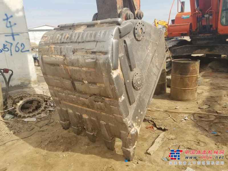内蒙古出售转让二手17000小时2011年斗山DH370LC挖掘机