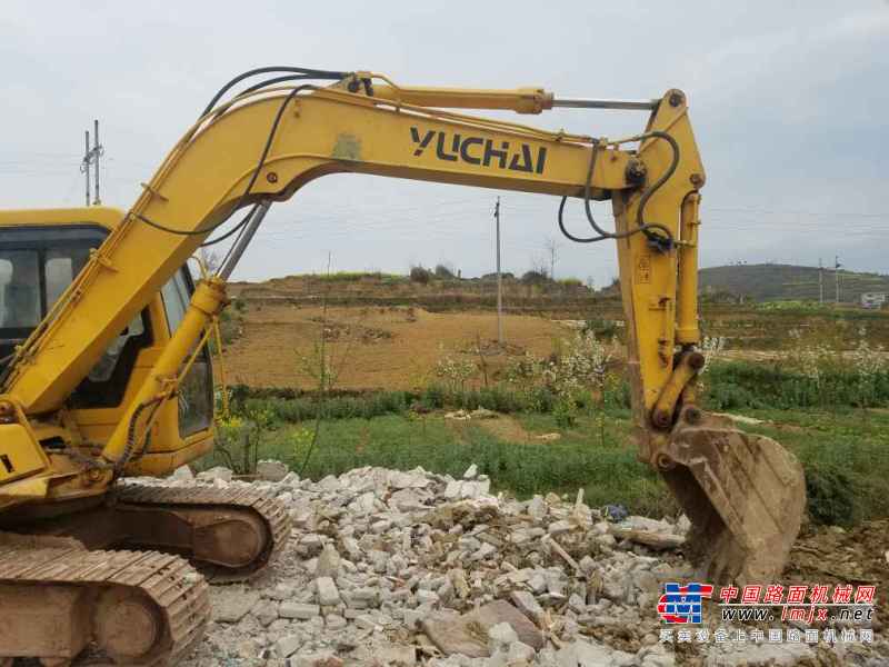 贵州出售转让二手7653小时2009年玉柴YC85挖掘机