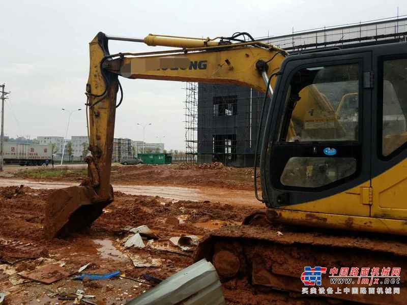江西出售转让二手10800小时2008年柳工CLG915C挖掘机