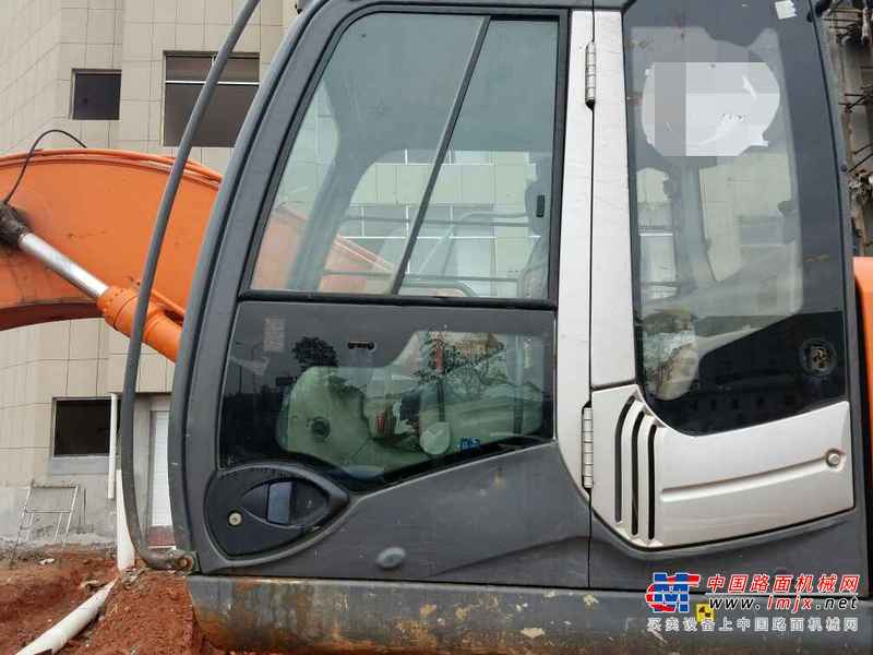 江西出售转让二手9100小时2010年日立ZX200挖掘机