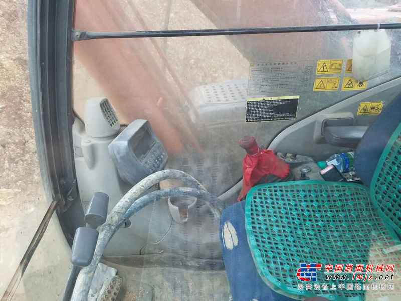 江西出售转让二手8000小时2010年日立ZX200挖掘机
