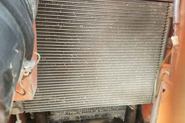 江西出售转让二手8600小时2010年日立ZX60挖掘机