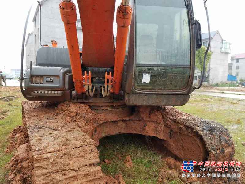 江西出售转让二手5200小时2011年日立ZX200挖掘机
