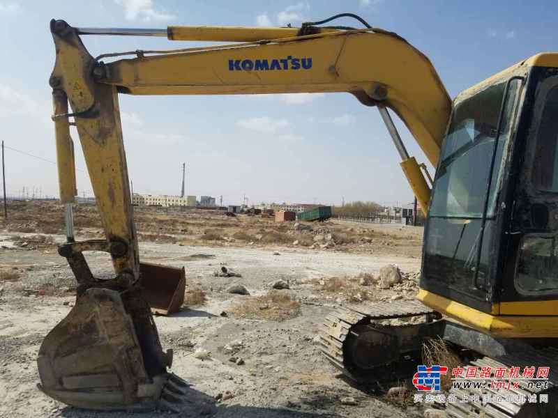 内蒙古出售转让二手7000小时2010年小松PC60挖掘机
